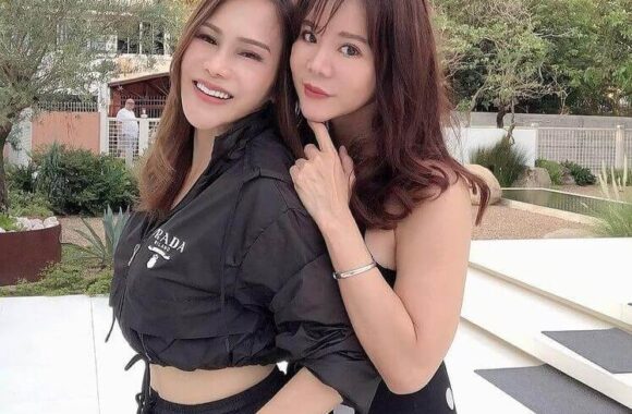 Chinese Dating Sites in USA: Meet Chinese Women Online