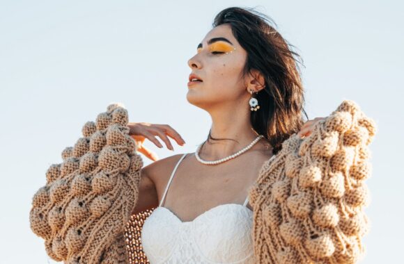 Spanish Brides in USA: Foster Passion and Respect With a Caring Spanish Spouse