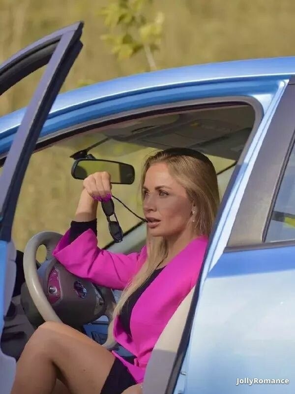 Vera Profile image 5