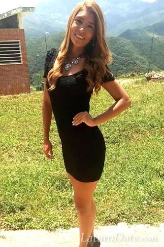 REBECA, 25