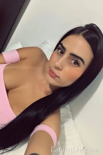 Patricia, 27