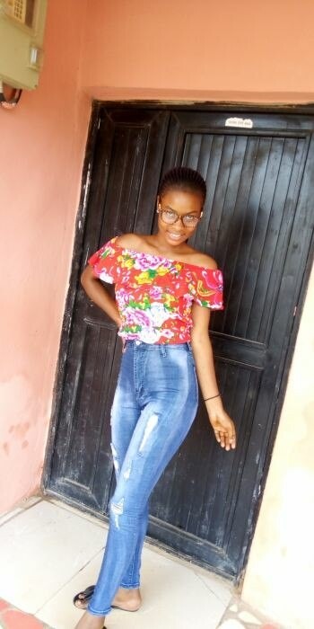 girlofyourdreams19, 19