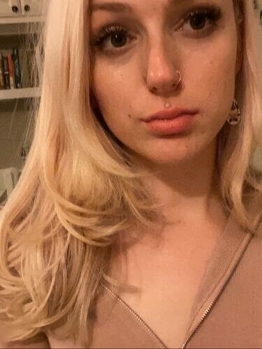 Stickybuns, 23